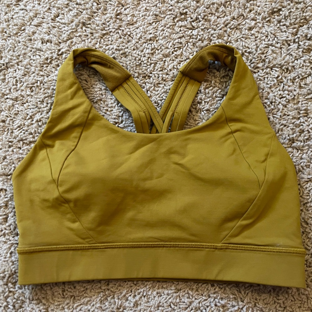 Lululemon free to be serene sport bra